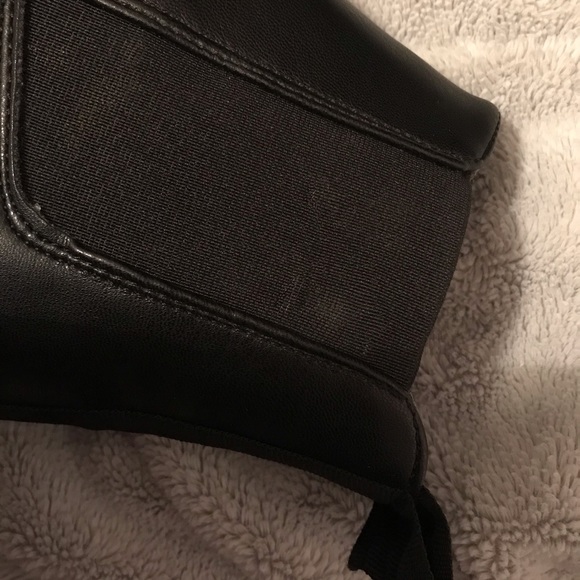 Steve Madden Yardley Platform Chelsea Boot Black 8 - Picture 9 of 11